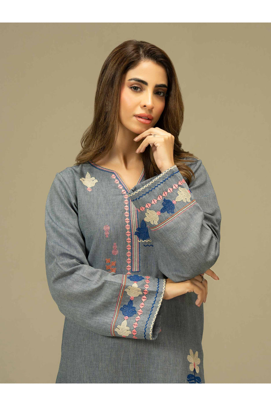 Yarn Dyed 2 Piece Embroidered Suit Set