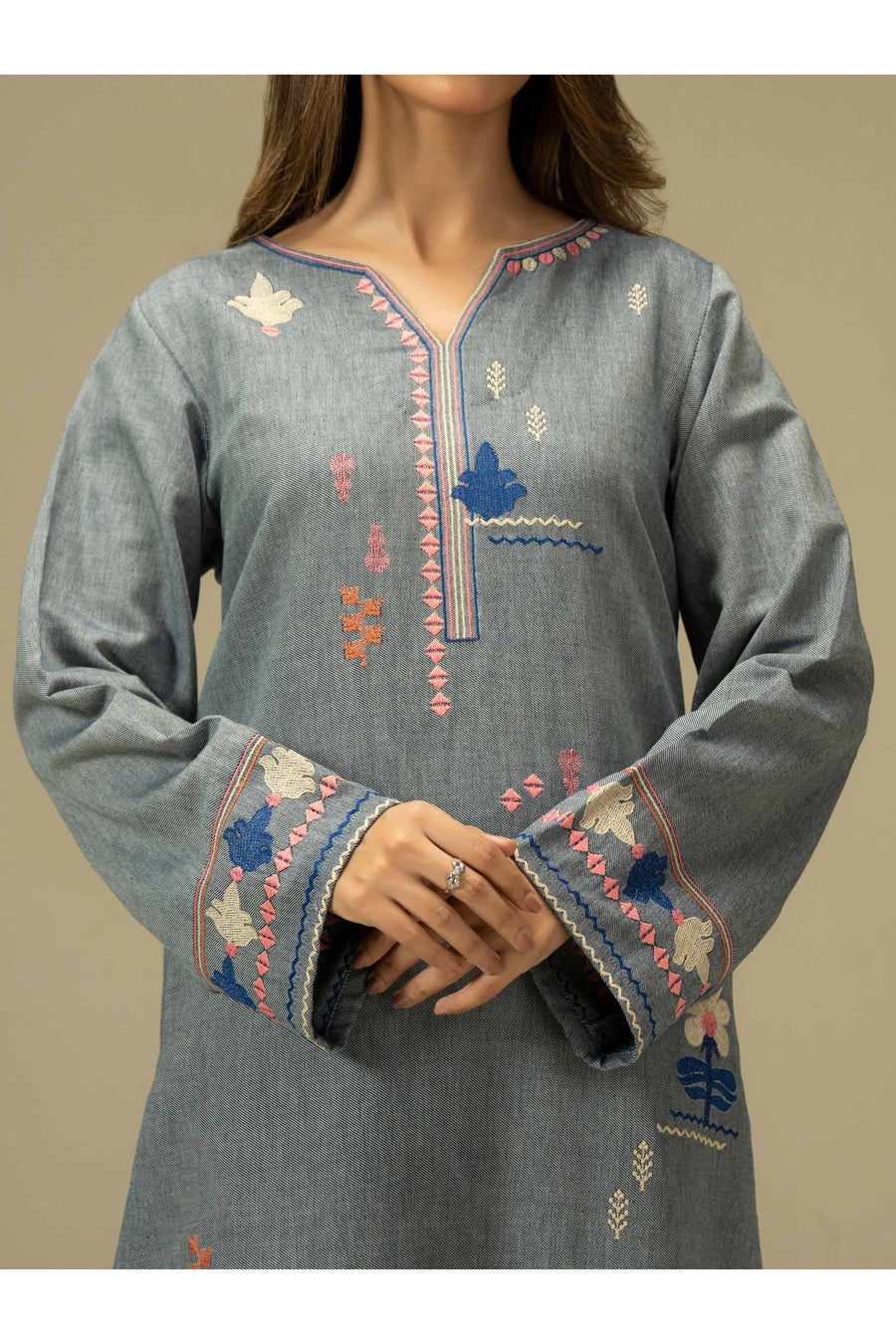 Yarn Dyed 2 Piece Embroidered Suit Set