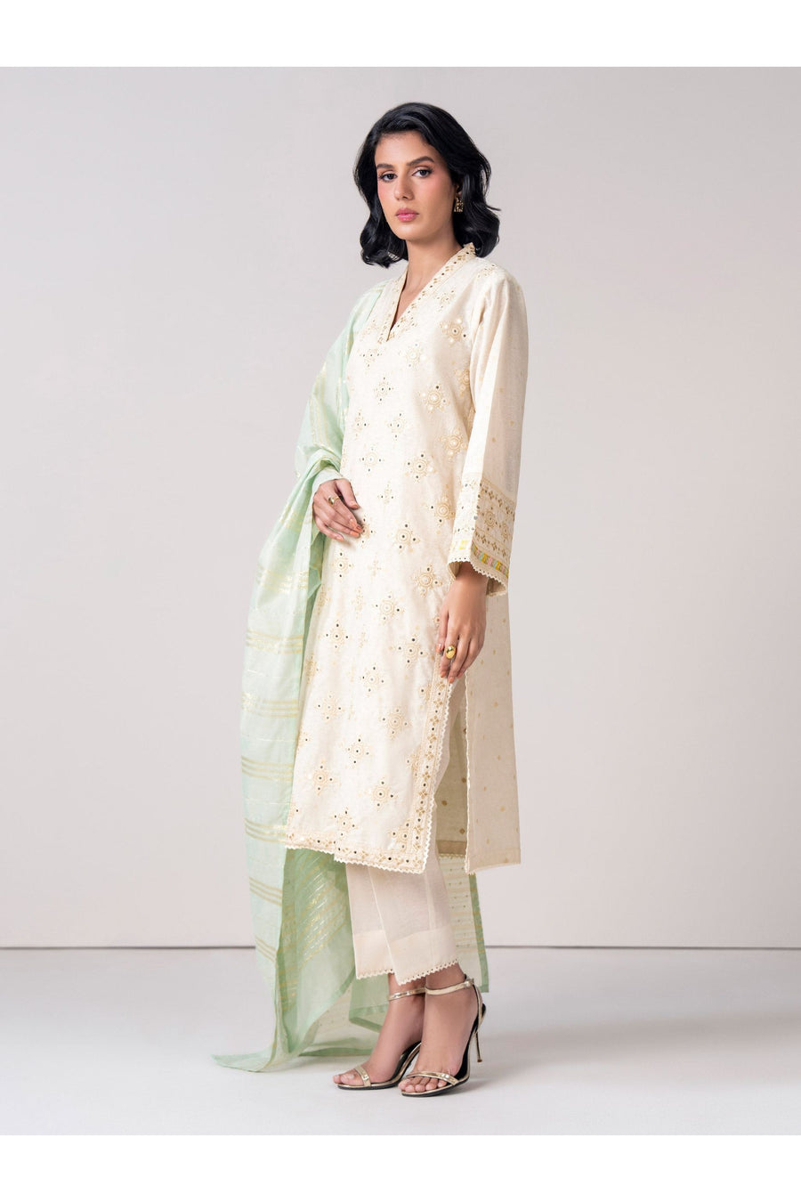 Ivory Jacquard 3-Piece Salwar Kameez | Mirror Work V-Neck