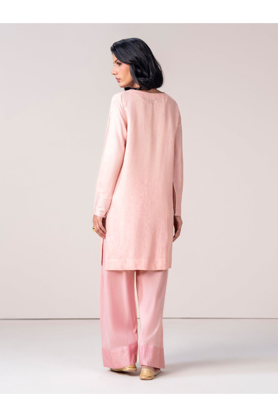 Tea Pink Viscose 2-Piece Suit | Resham Embroidery - Pehnaawaa