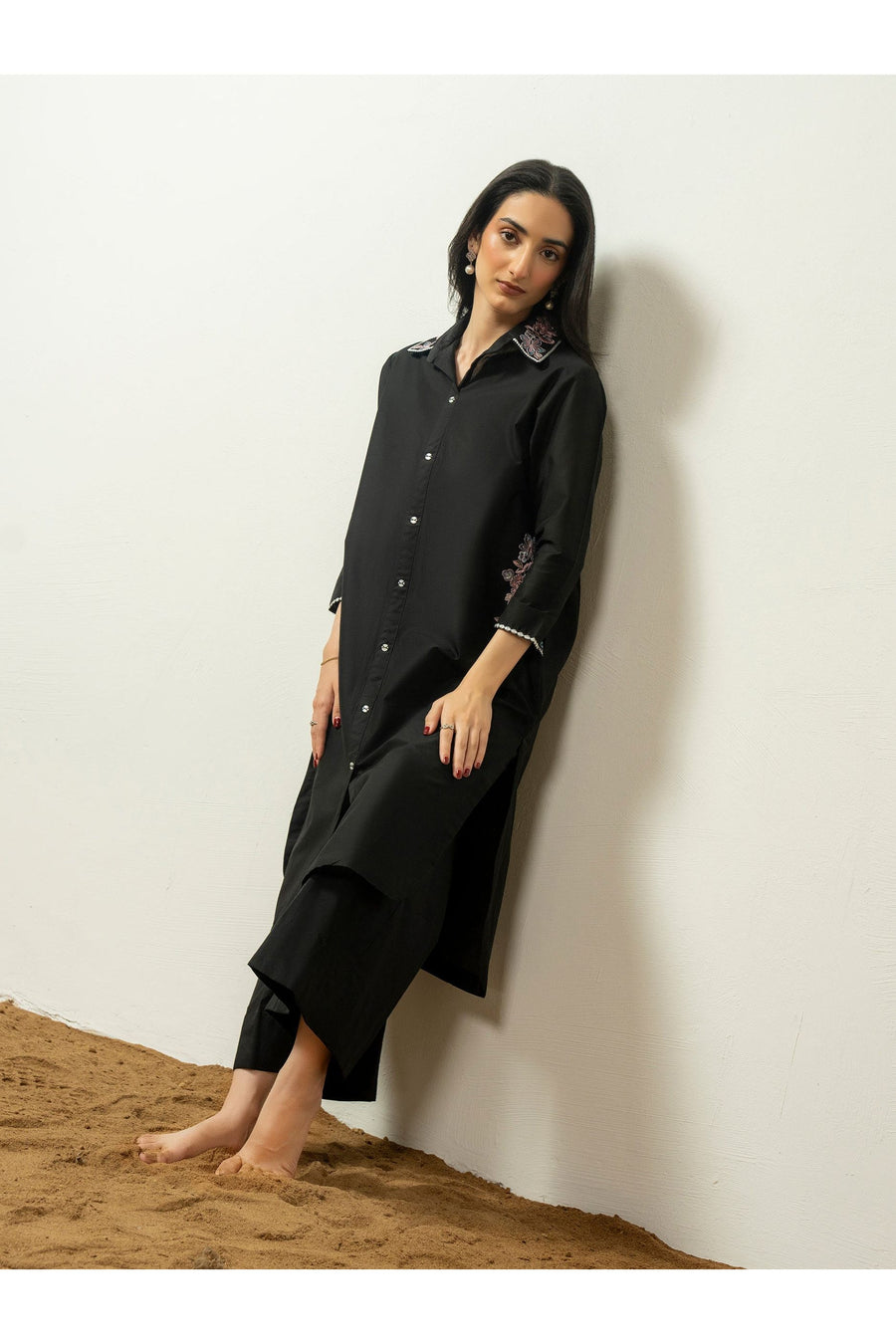 Embroidered Cambric Shirt for Everyday Style