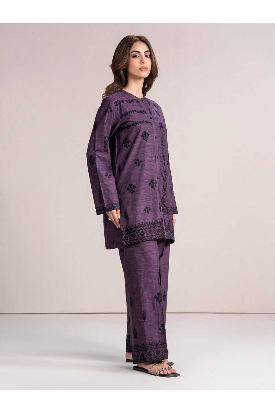 Plum Yarn-Dyed Linen 2-Piece Coord | Resham Embroidery