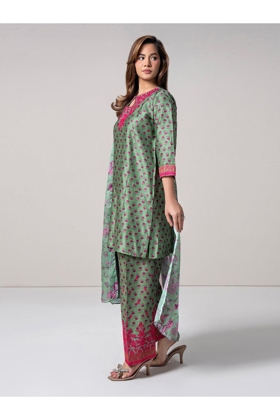 Sage Green Lawn 3-Piece Salwar Kameez | Resham Embroidery - Pehnaawaa