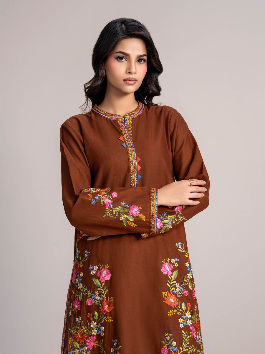2-Piece Khaddar Suit-Embroidered (Pret) - Pehnaawaa