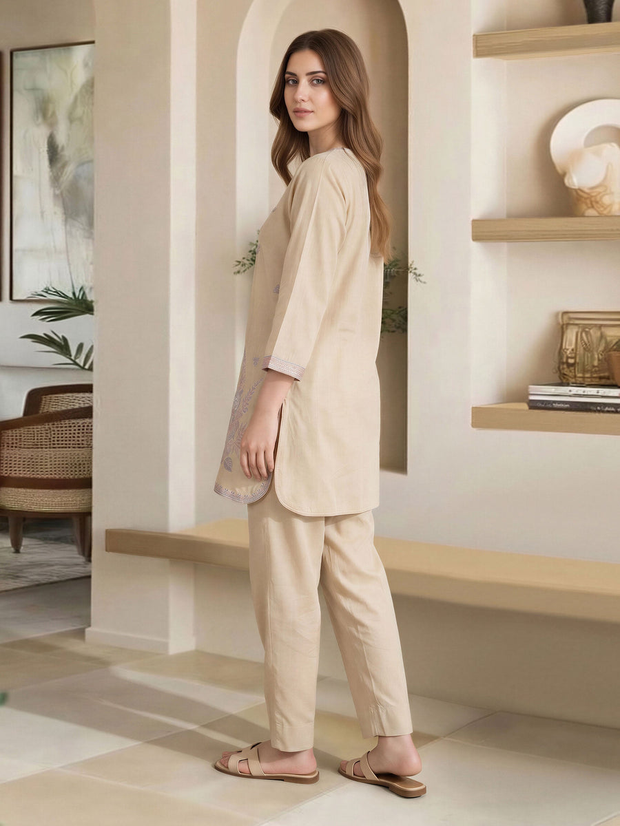 Yarn Dyed Kurti- Embroidered (Pret) - Pehnaawaa