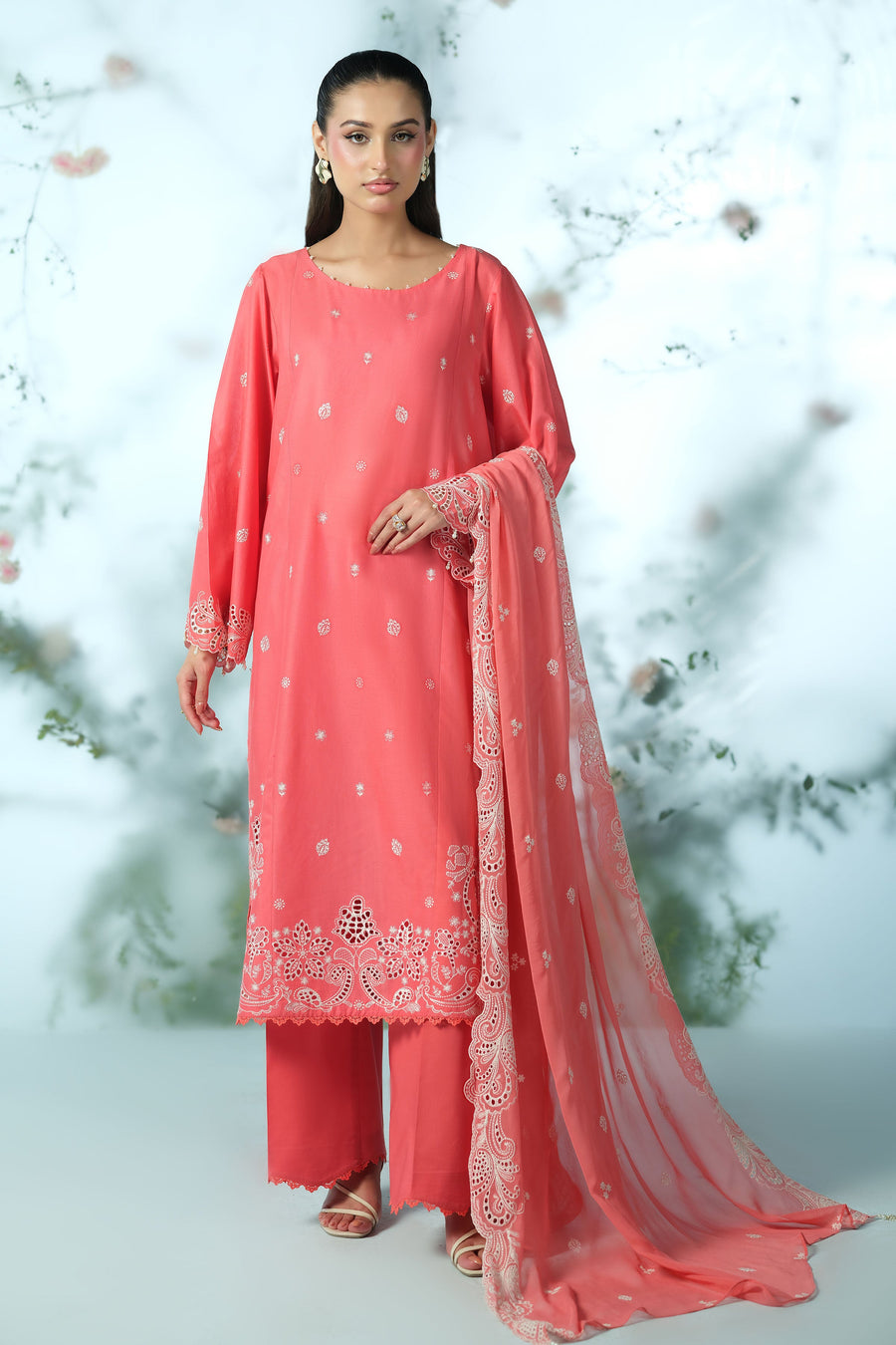 LAWN | EMBROIDERED - Pehnaawaa