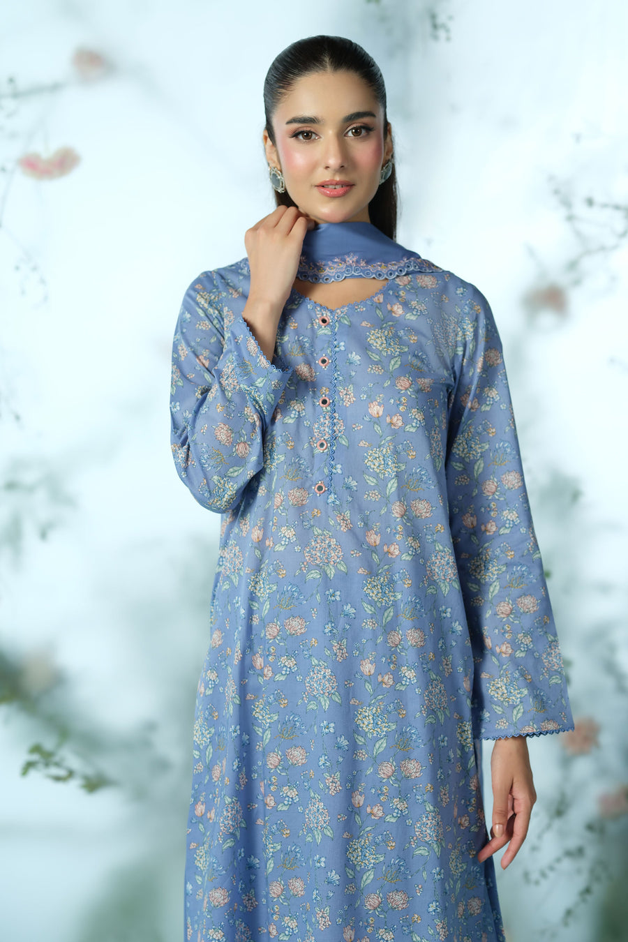 LAWN | EMBROIDERED - Pehnaawaa