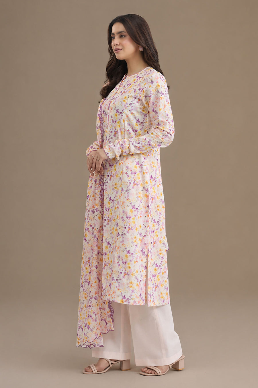 LAWN | EMBROIDERED - Pehnaawaa