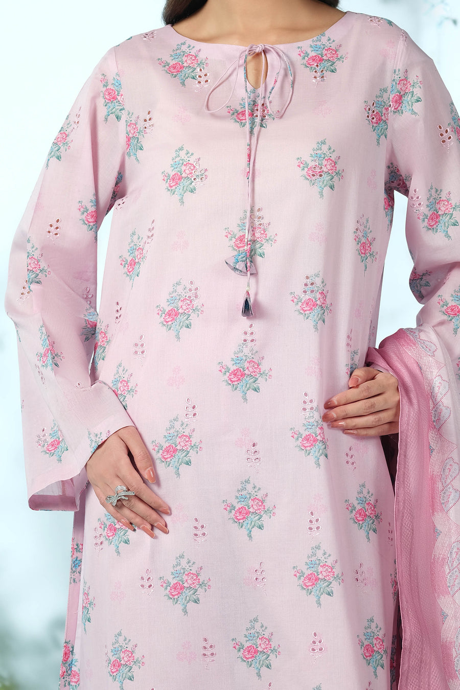 LAWN | EMBROIDERED - Pehnaawaa