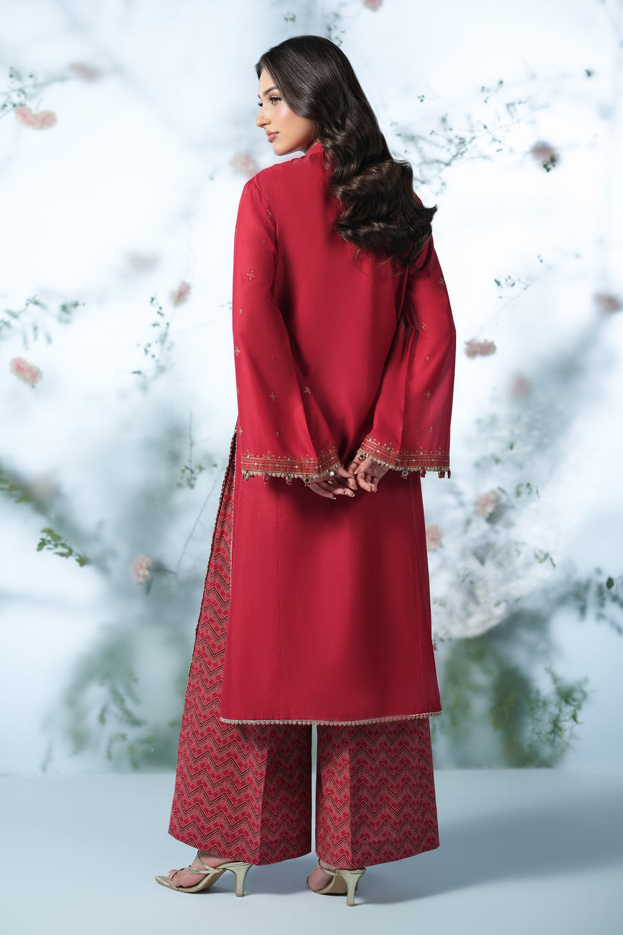 LAWN | EMBROIDERED