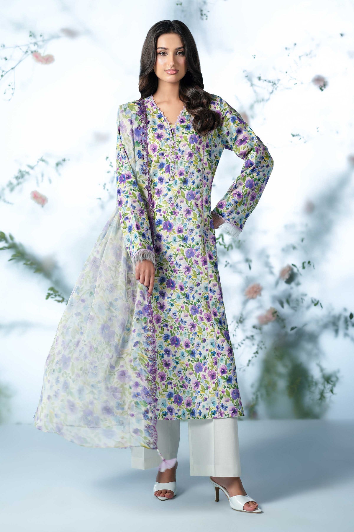 LAWN | EMBROIDERED