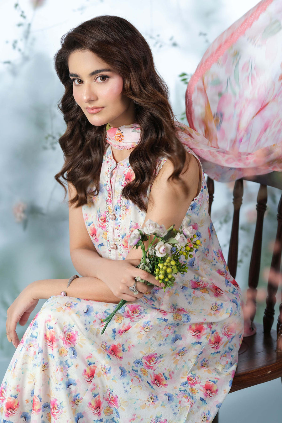 LAWN | EMBROIDERED - Pehnaawaa