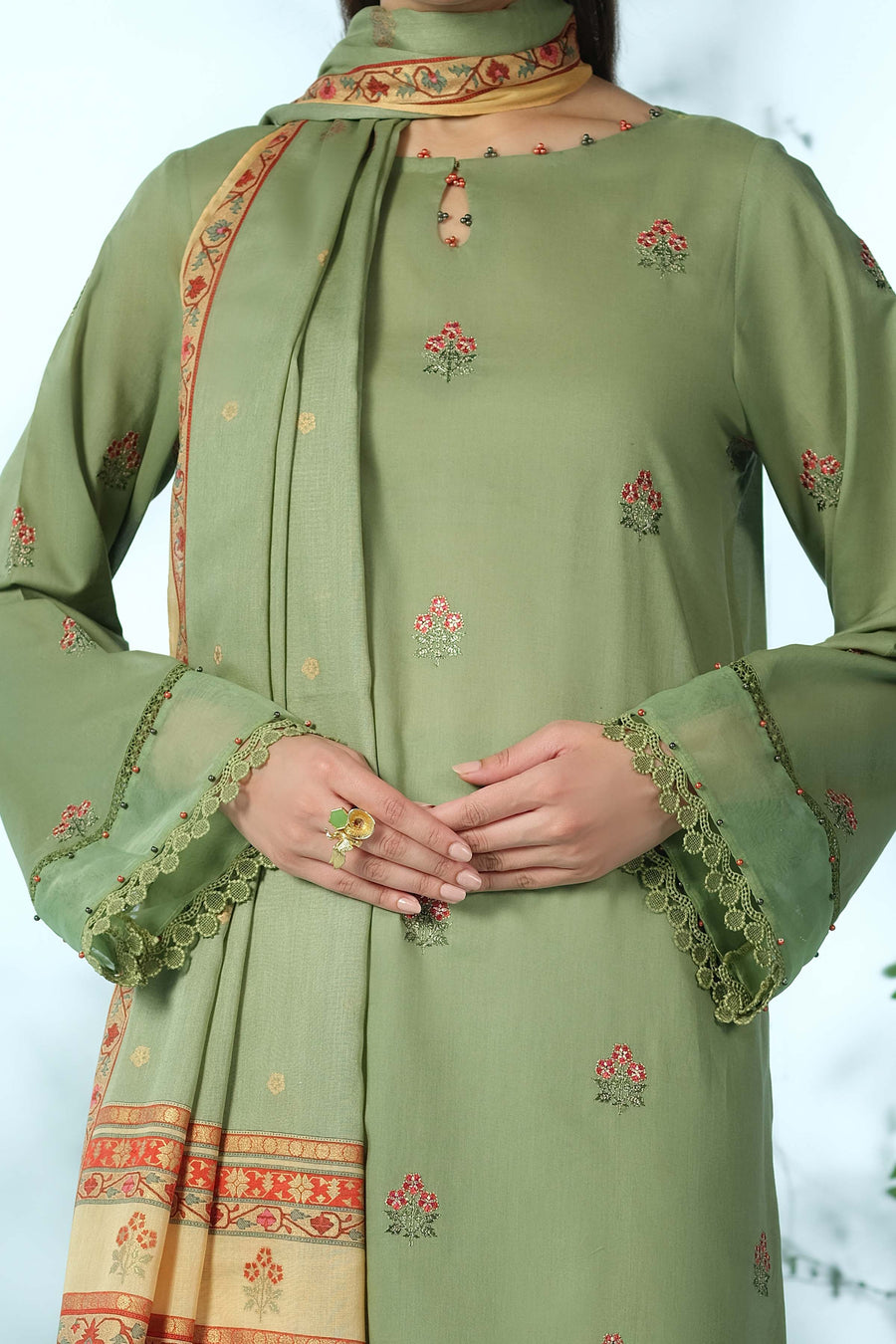 LAWN | EMBROIDERED - Pehnaawaa