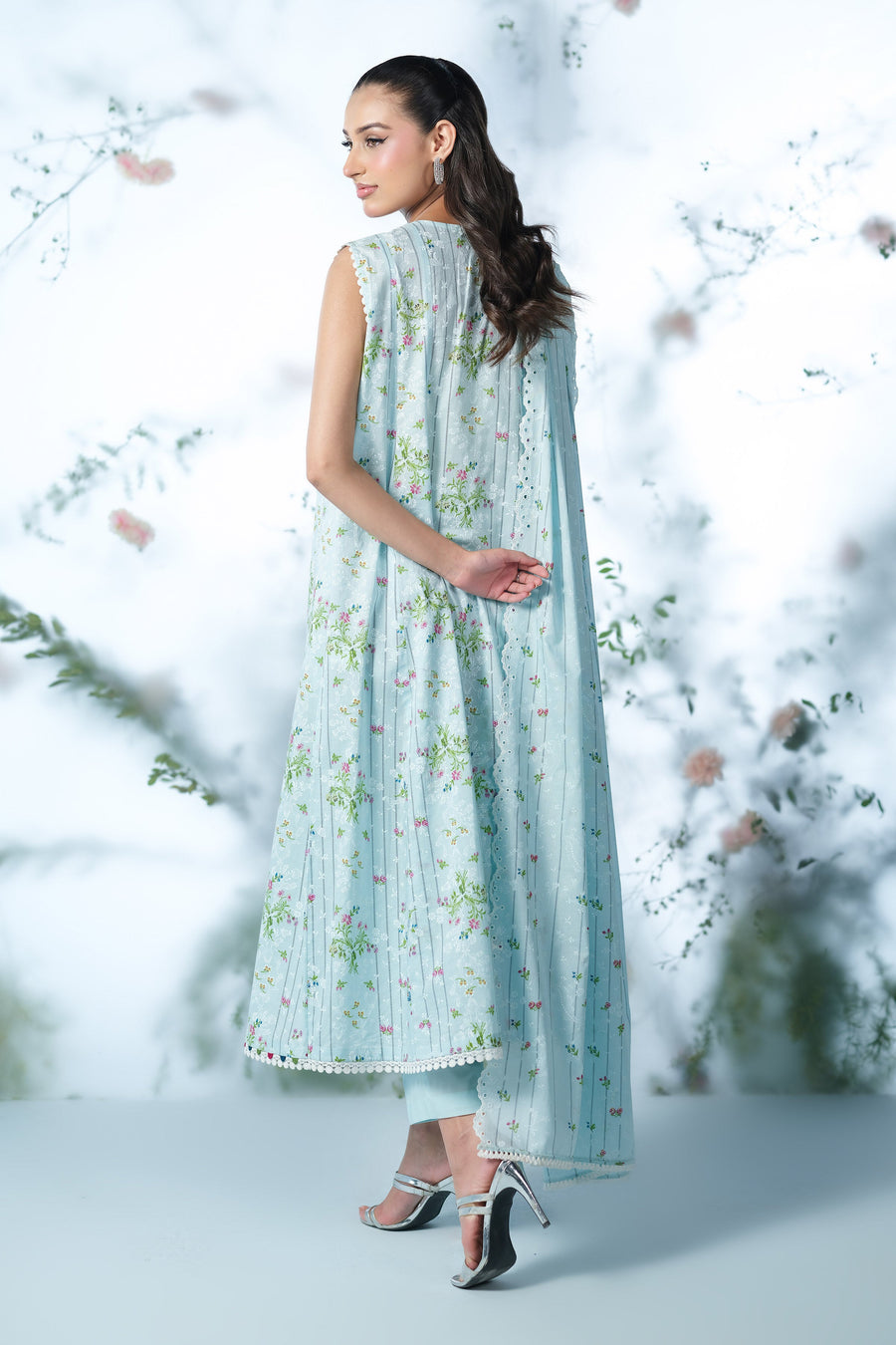 LAWN | EMBROIDERED - Pehnaawaa