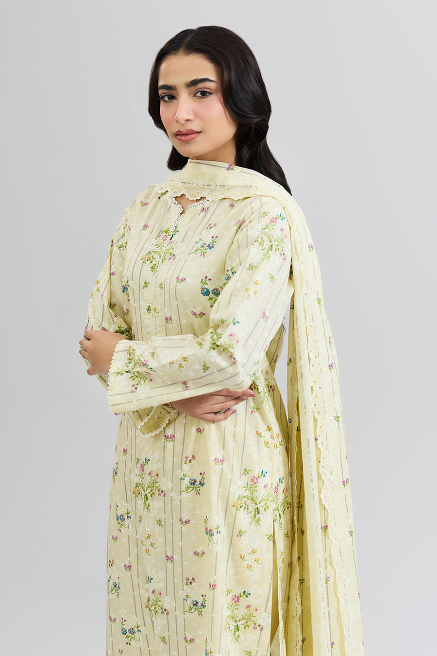 LAWN | EMBROIDERED - Pehnaawaa