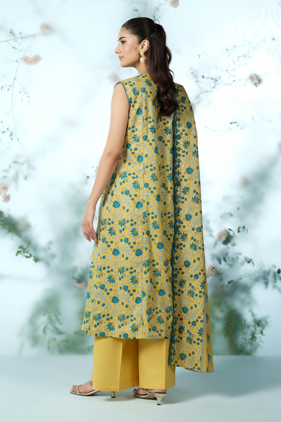 LAWN | EMBROIDERED - Pehnaawaa