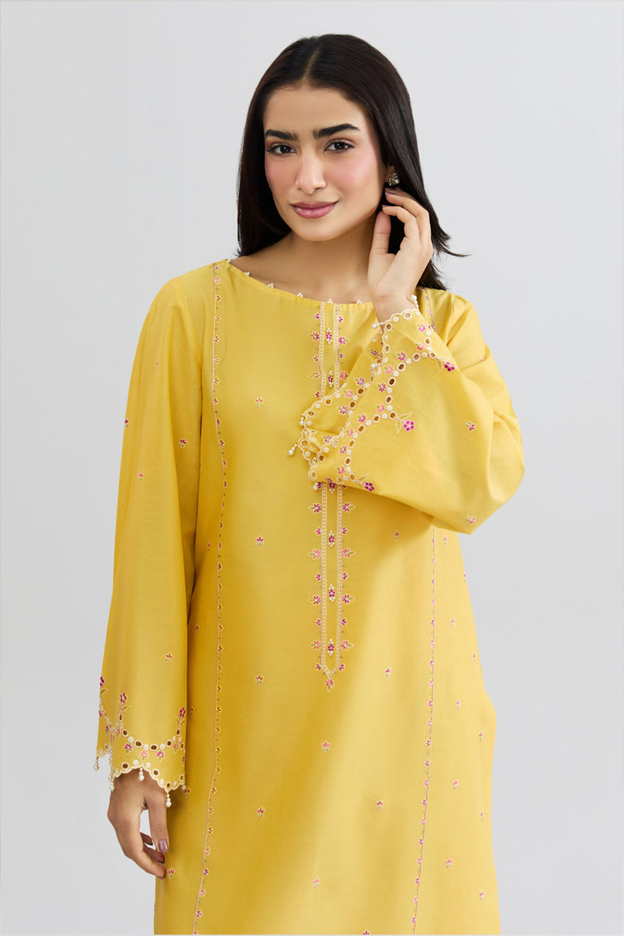 LAWN | EMBROIDERED - Pehnaawaa