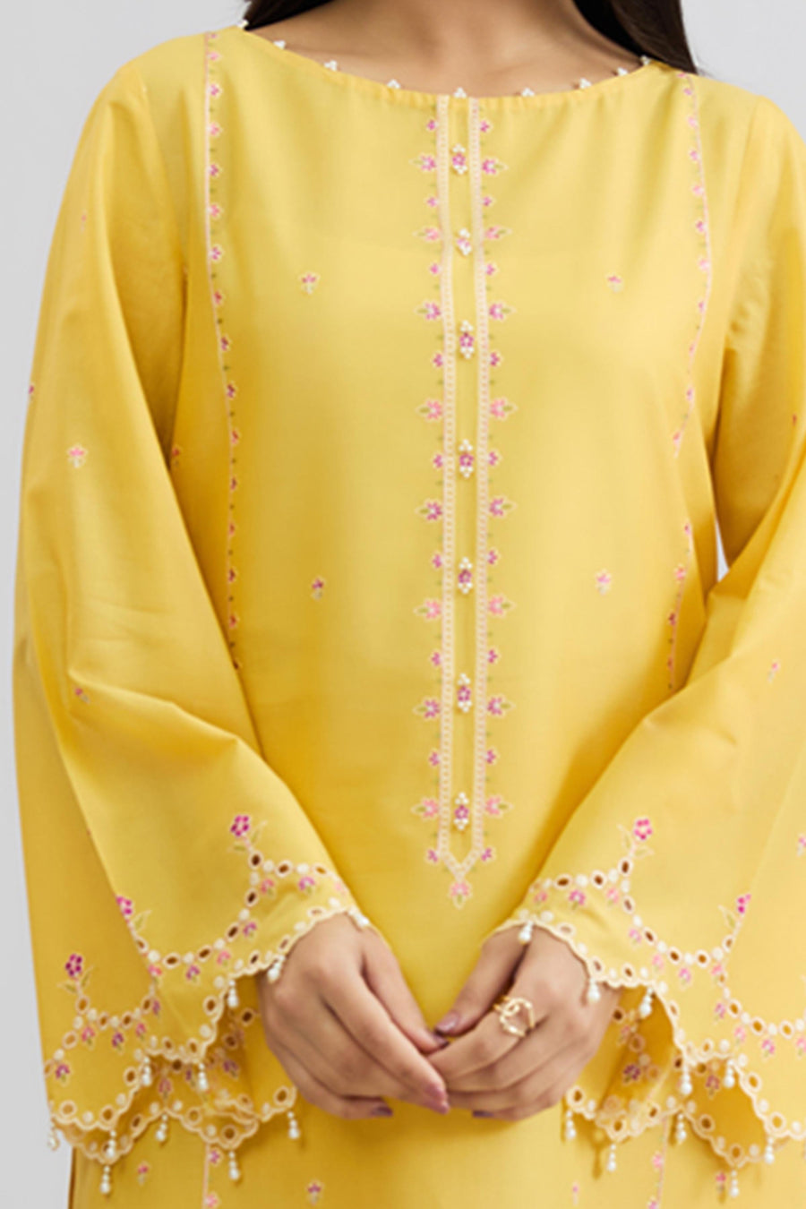 LAWN | EMBROIDERED - Pehnaawaa