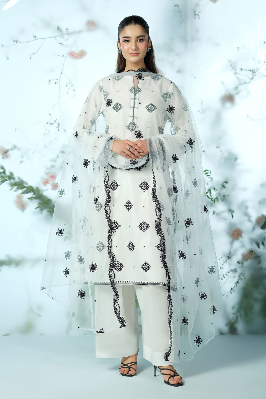POLY NET | EMBROIDERED - Pehnaawaa