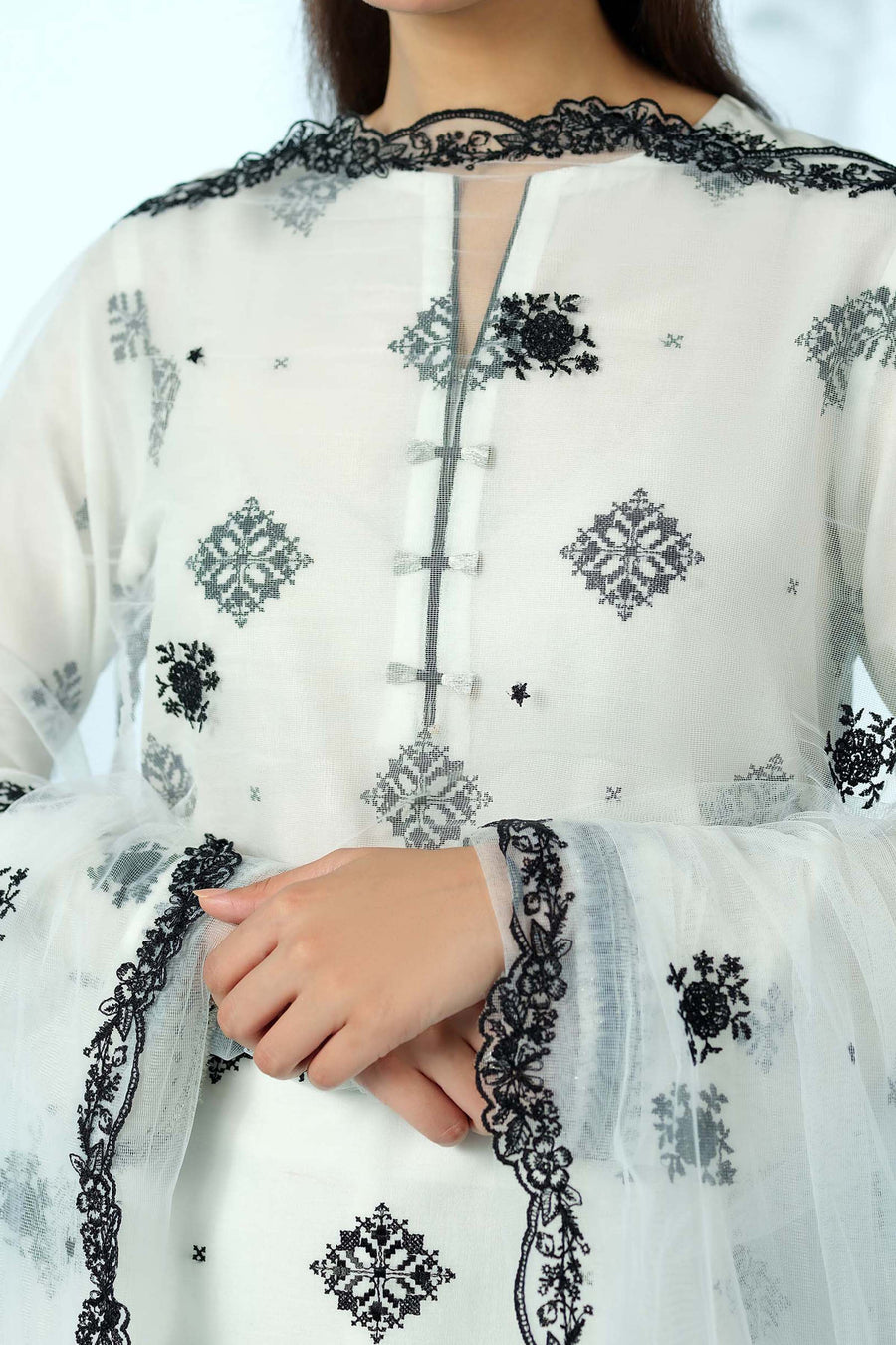 POLY NET | EMBROIDERED - Pehnaawaa