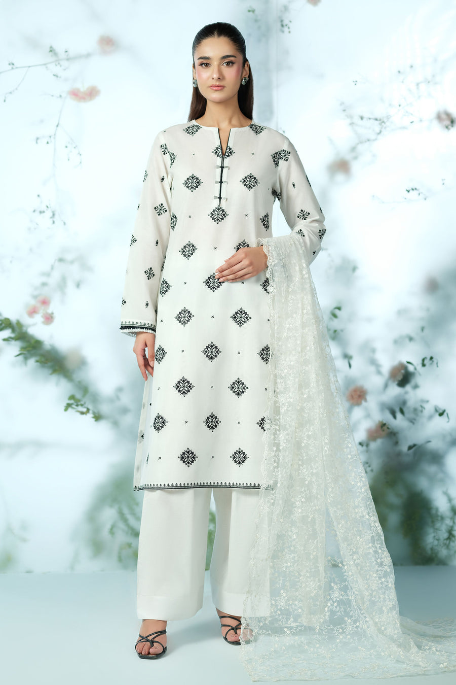 POLY NET | EMBROIDERED - Pehnaawaa