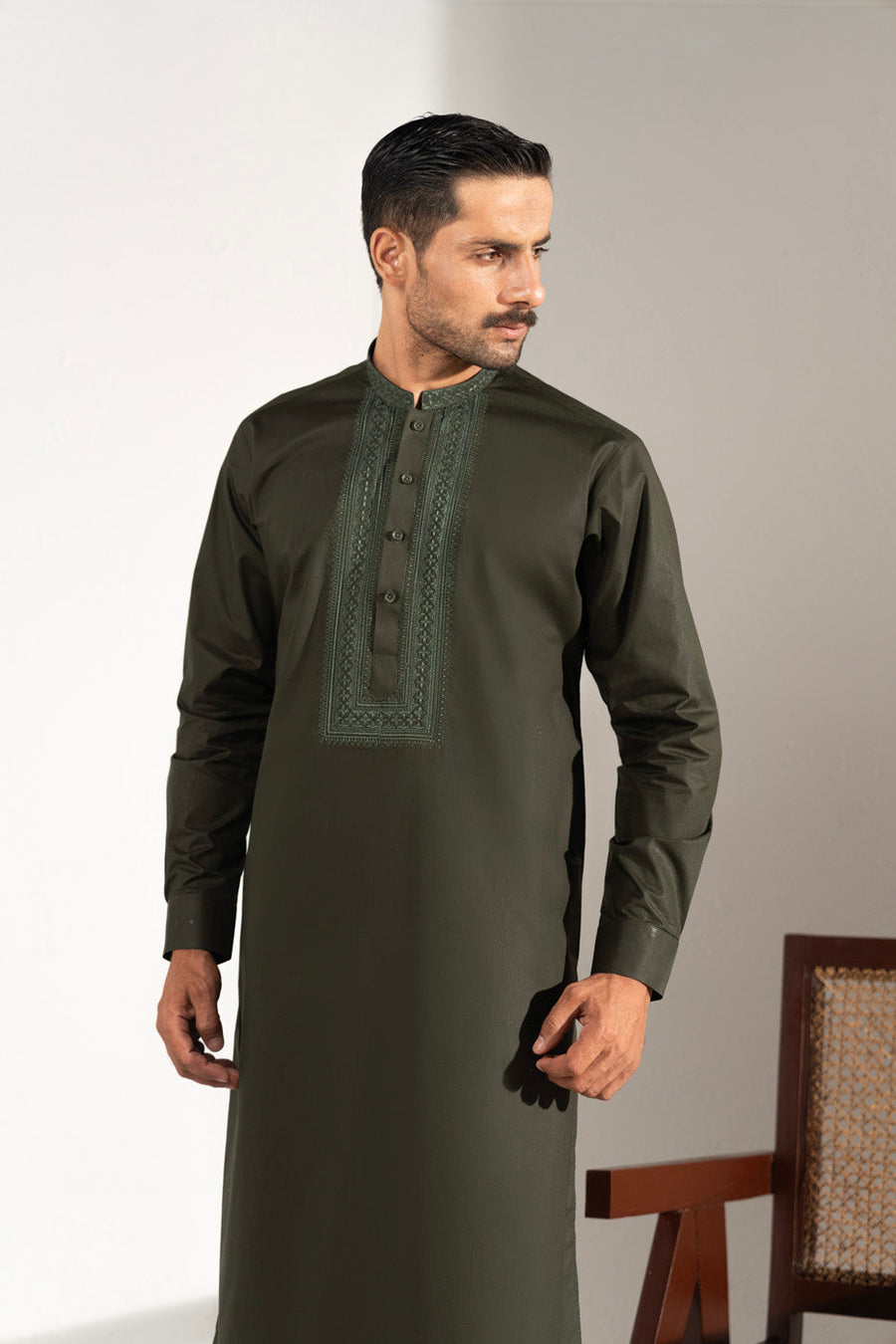 Sage Green Cotton 2-Piece Kurta Set | Resham Embroidered Placket