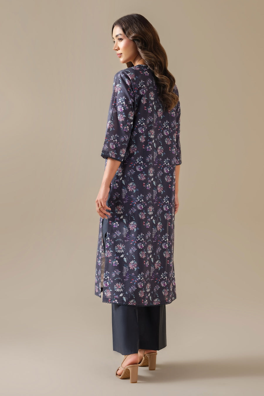 LAWN | PRINTED