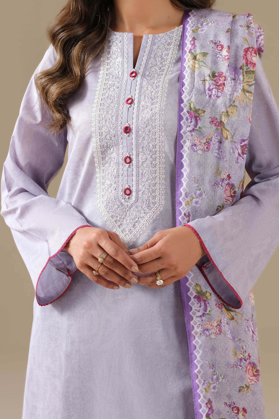 LAWN | EMBROIDERED - Pehnaawaa