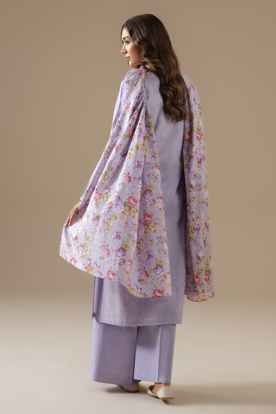 LAWN | EMBROIDERED - Pehnaawaa