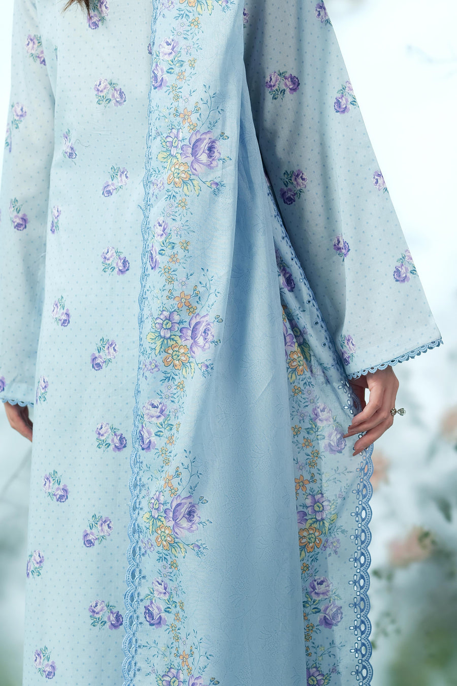 LAWN | EMBROIDERED - Pehnaawaa