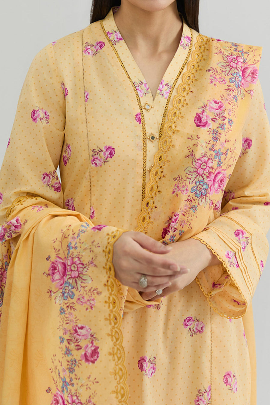 LAWN | EMBROIDERED - Pehnaawaa