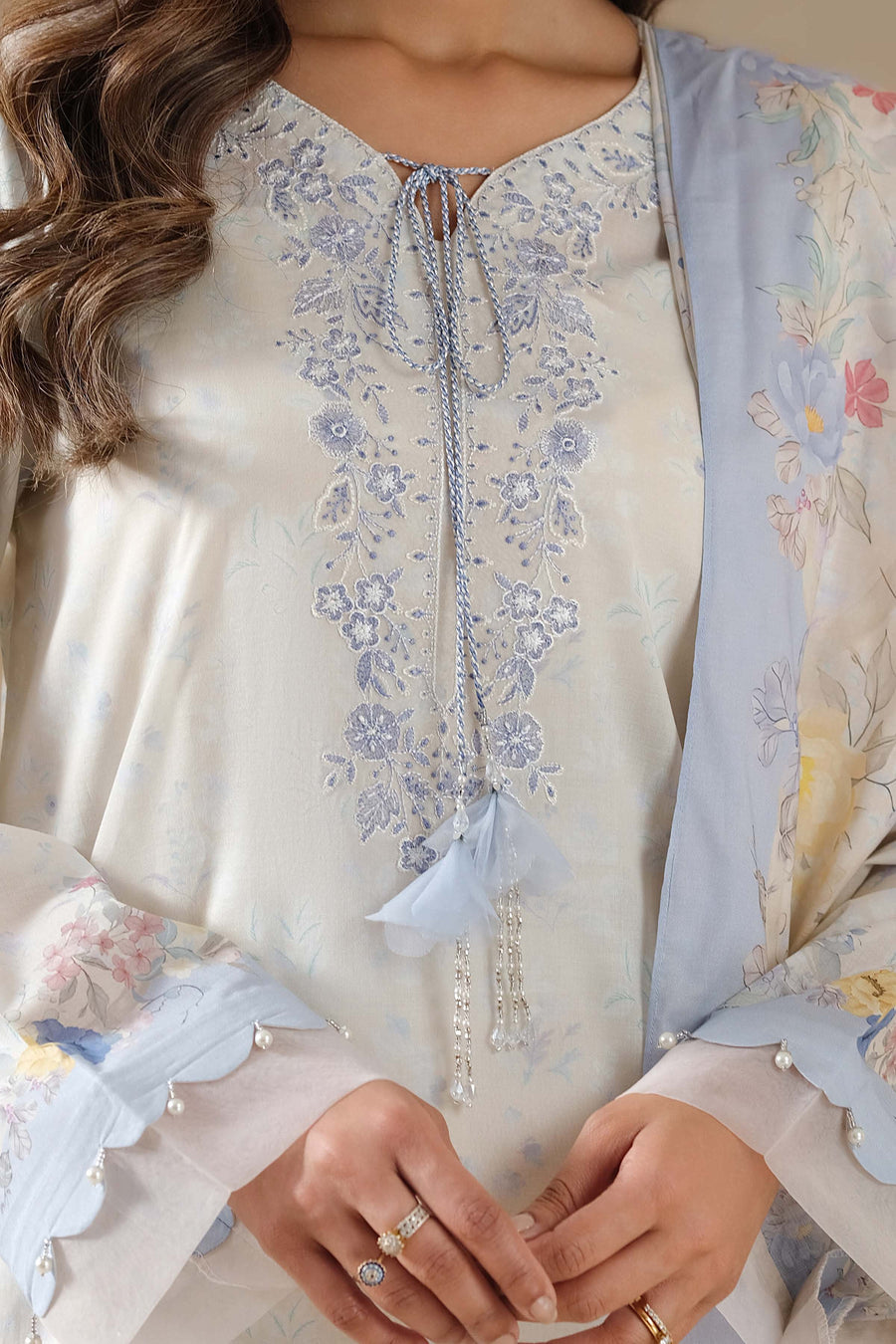 LAWN | EMBROIDERED - Pehnaawaa