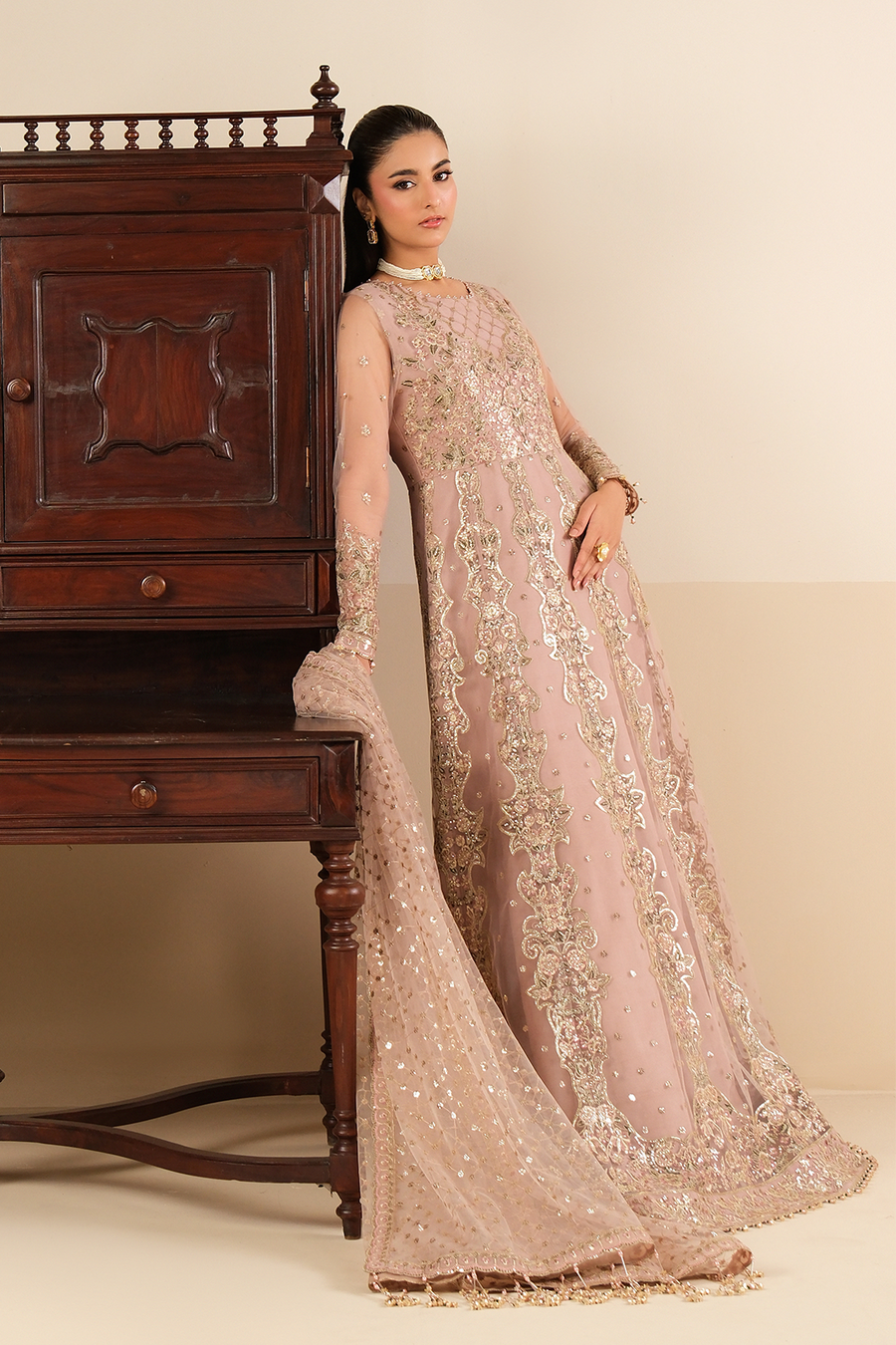 Blush Opulence – Embroidered Mauve Net Kalidar Gown 3-Piece Suit - Pehnaawaa