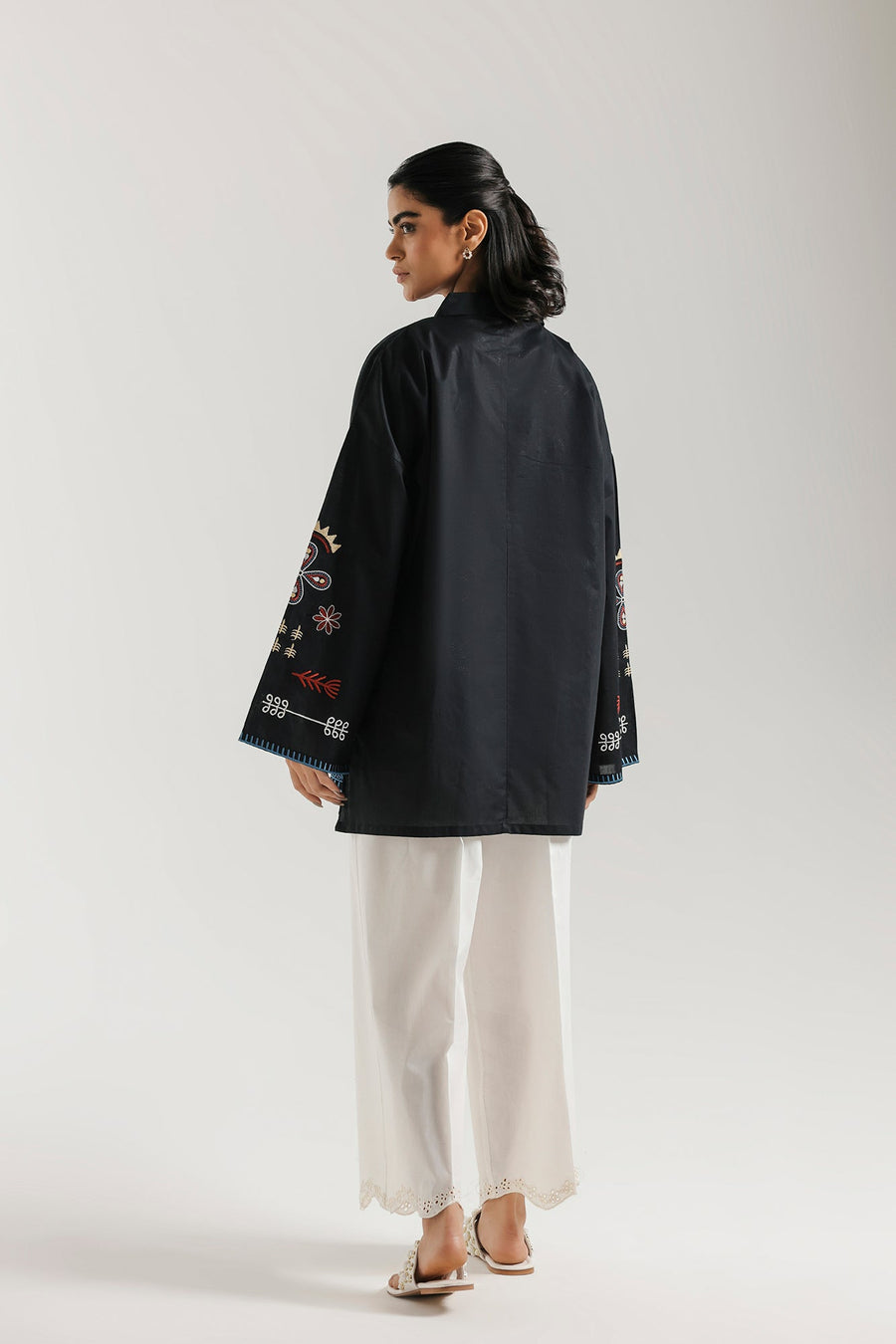 EMBROIDERED SHIRT (E7623/102/902) - Pehnaawaa