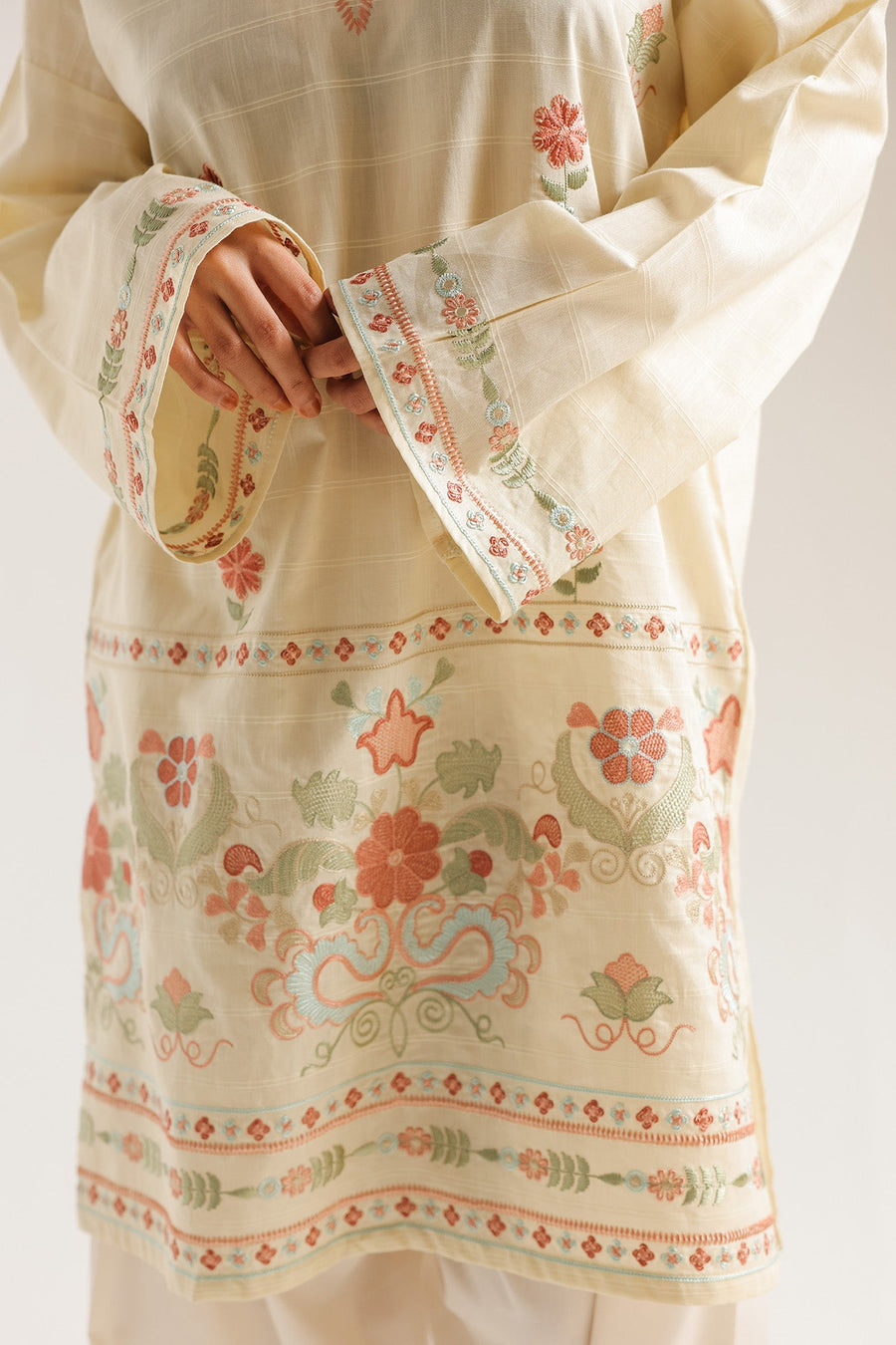 EMBROIDERED SHIRT (E7631/102/110) - Pehnaawaa