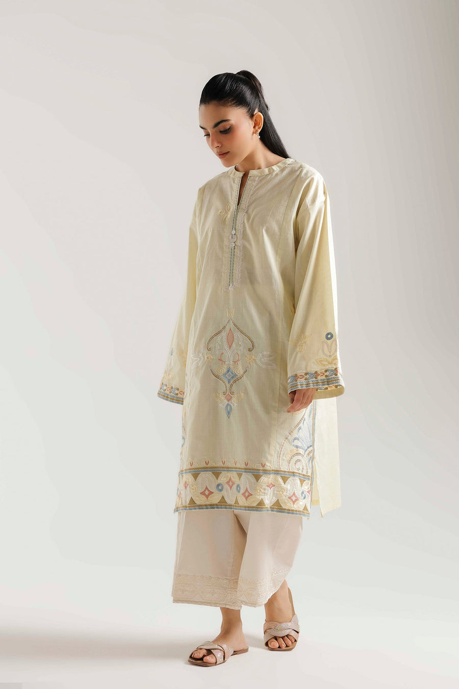 EMBROIDERED SHIRT (E9204/102/110) - Pehnaawaa