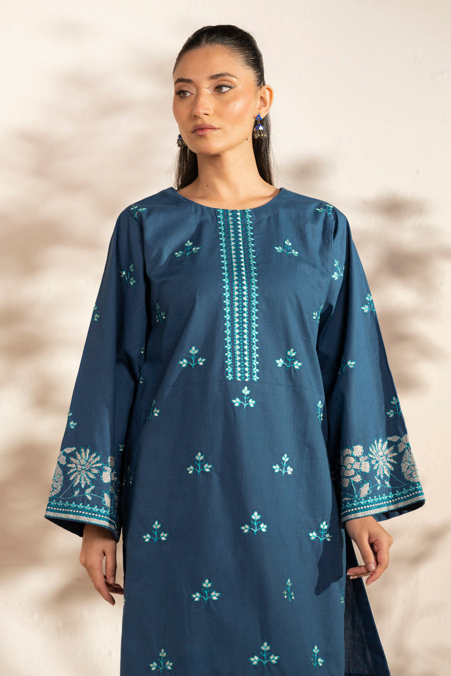 Slate Blue Lawn 2-Piece Salwar Kameez | Resham Embroidery