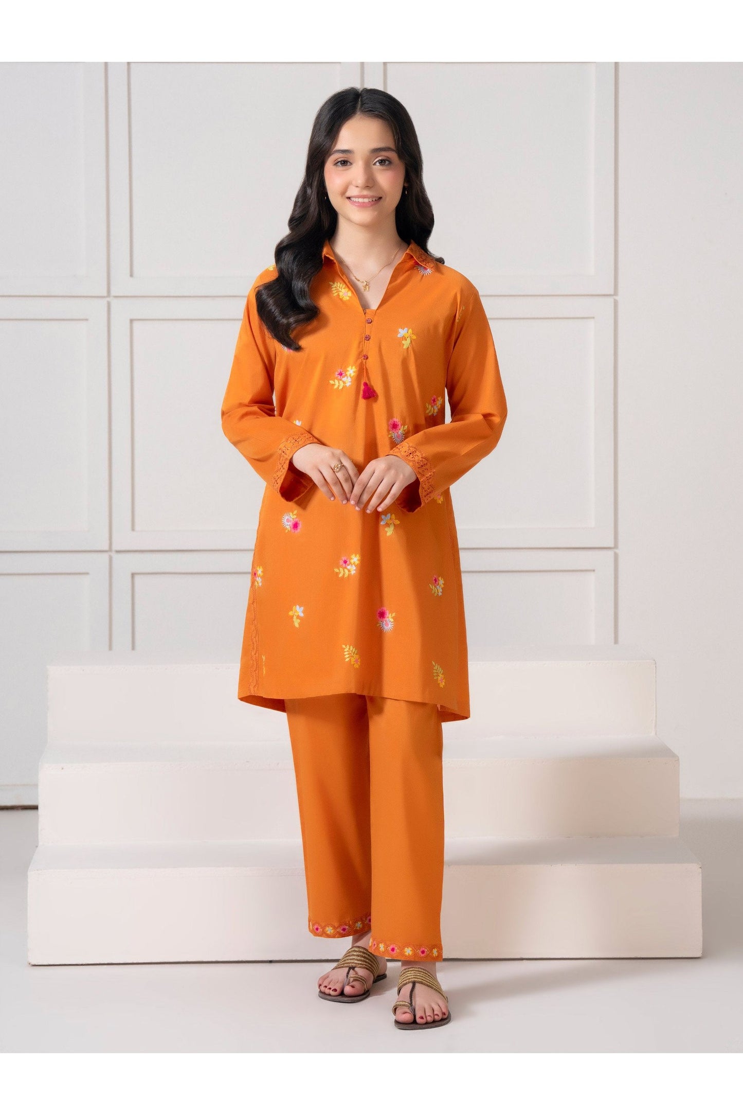 Embroidered 2 Piece Lawn Suit for Girls