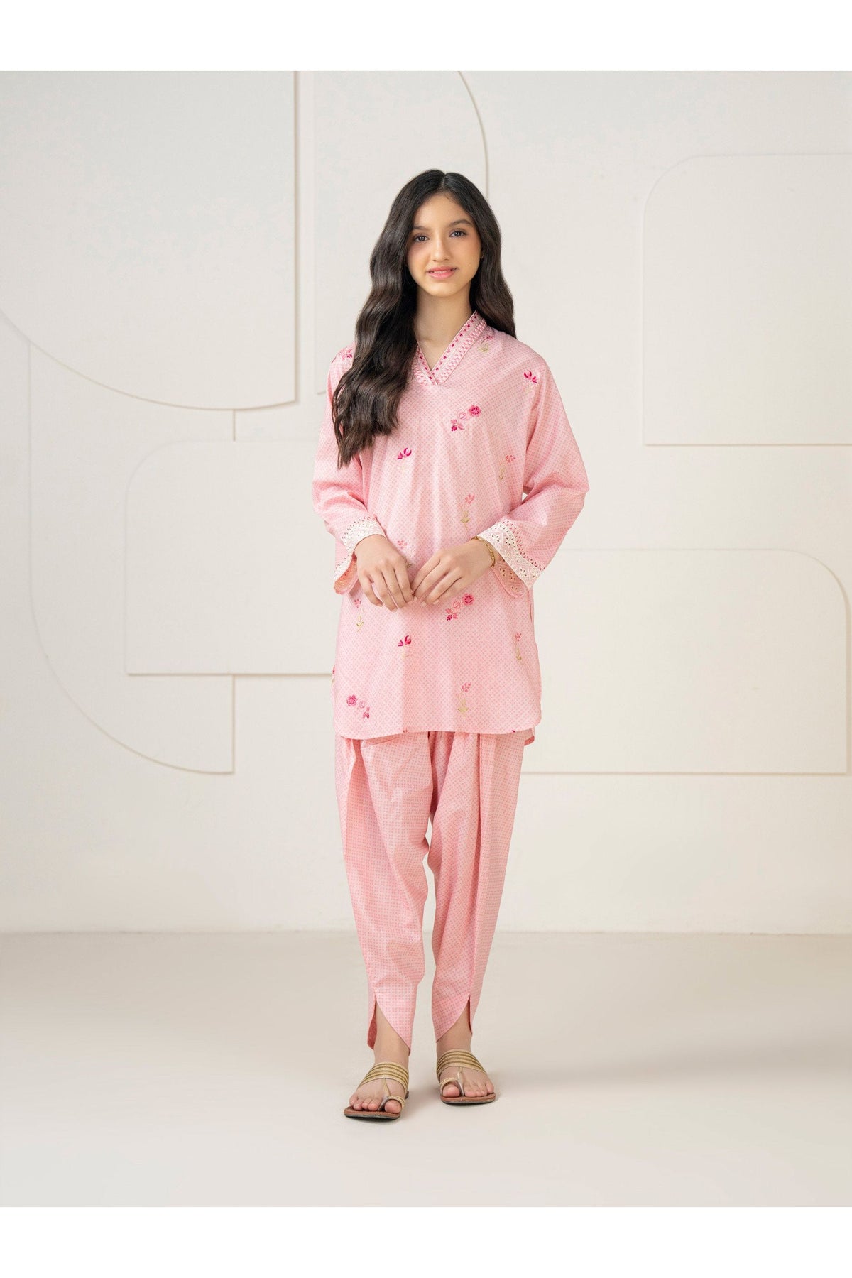 Embroidered 2 Piece Lawn Suit for Girls