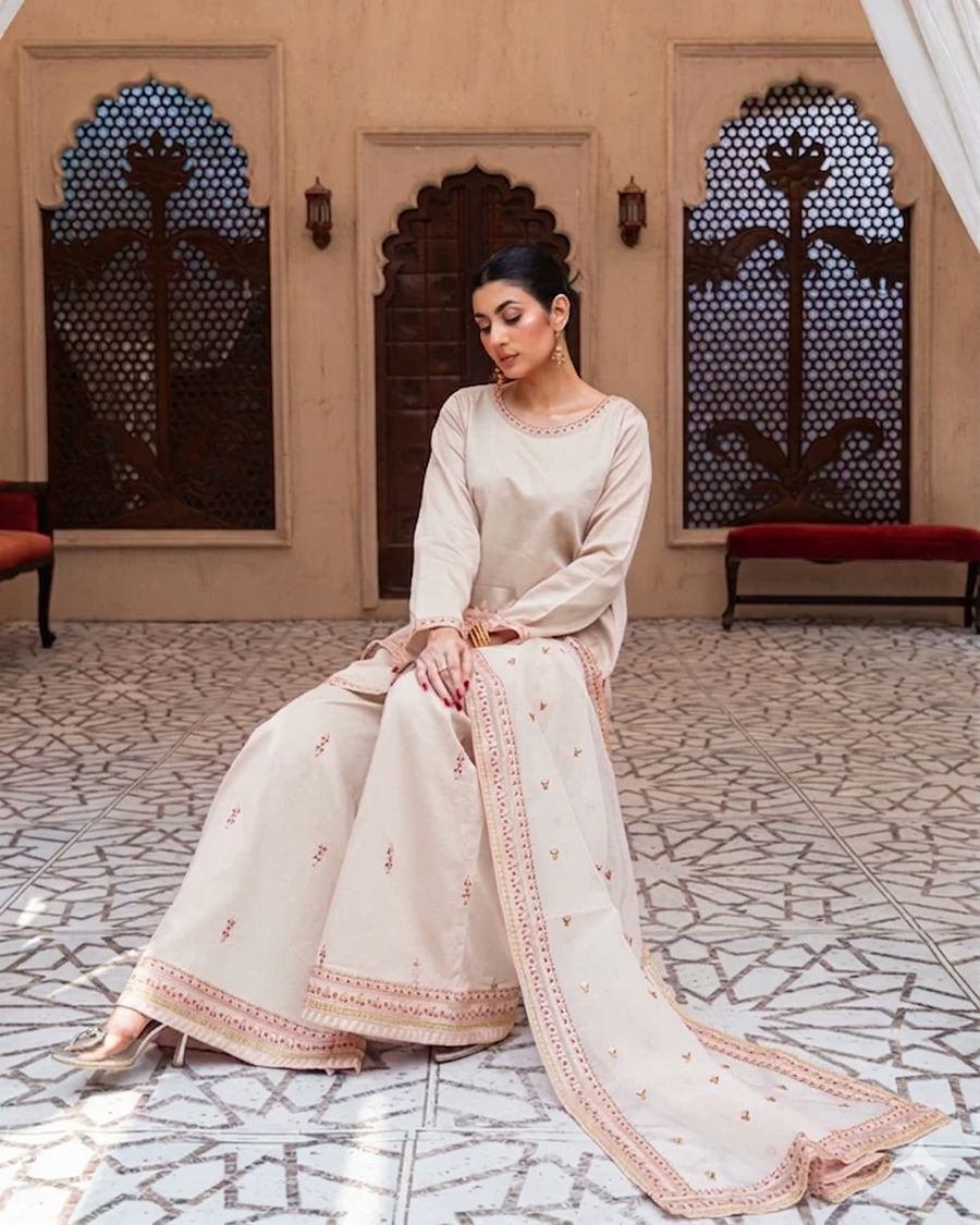 Skin Majesty – Premium Stitched Suit for Women