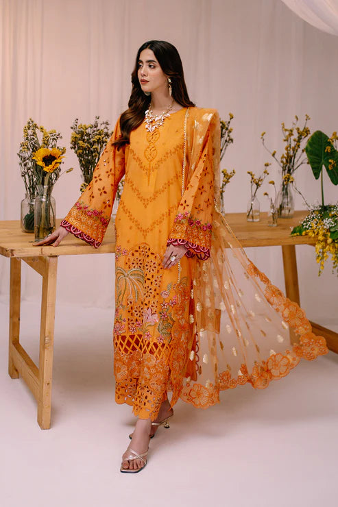 3 Piece - Embroidered Lawn Suit LFP1126
