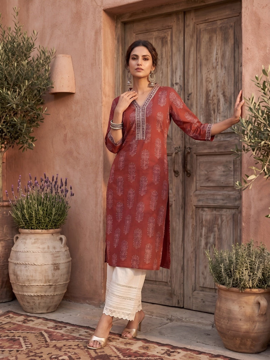 Printed Straight Kurta with Three Quarter Sleeves - Pehnaawaa
