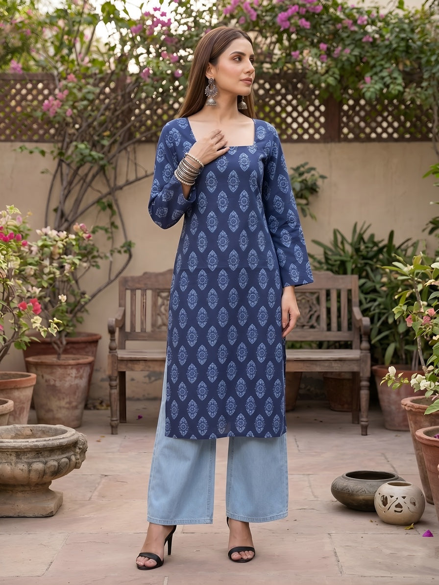 Printed Straight Kurta with Three Quarter Sleeves - Pehnaawaa