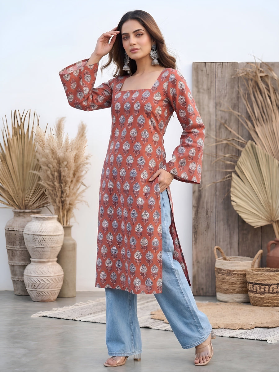 Printed Straight Kurta with Three Quarter Sleeves - Pehnaawaa