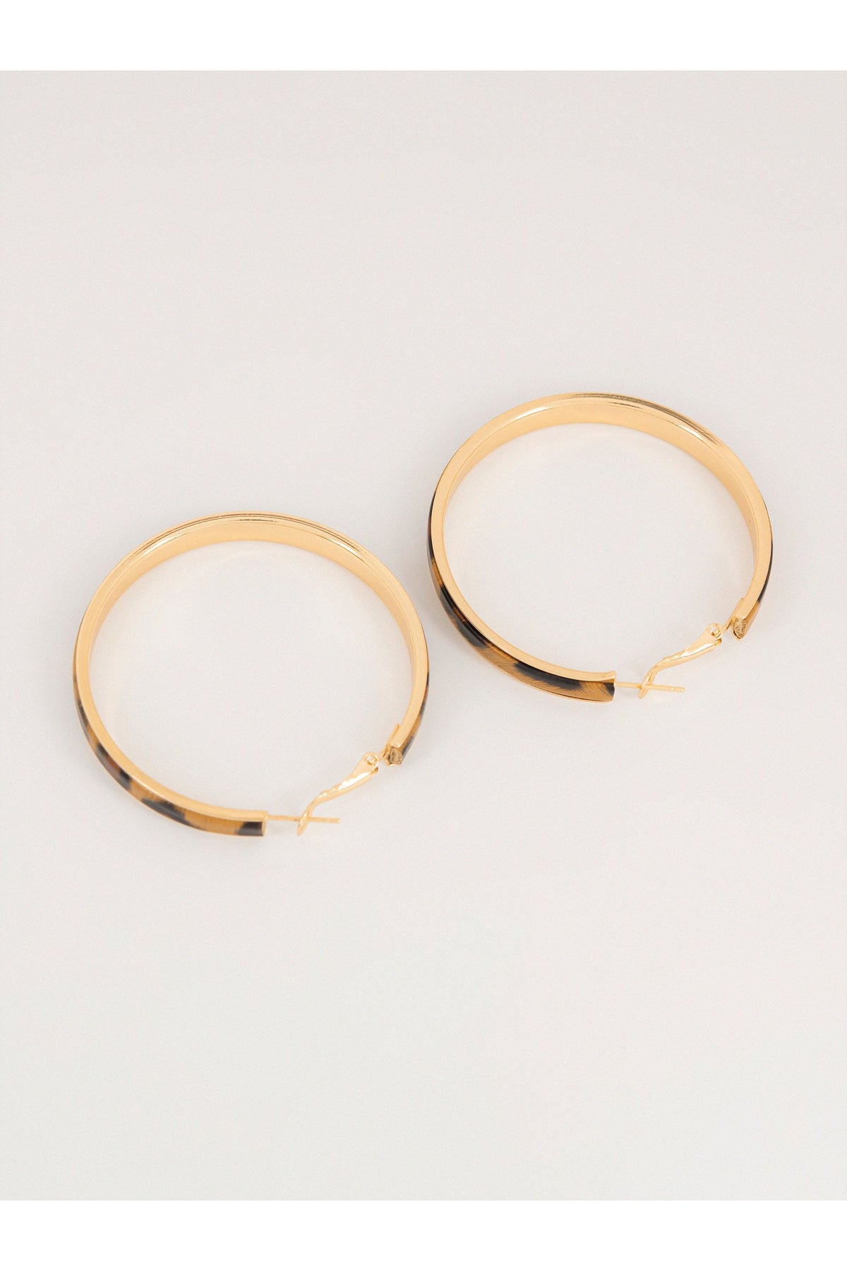 Gold Hoop Shell Earrings | Polished Metal Hinged Design