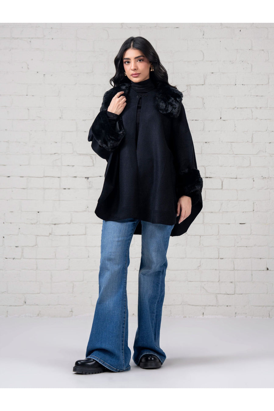 Midnight Wool Blend 2-Piece Cardigan | Fur-Trimmed Collar
