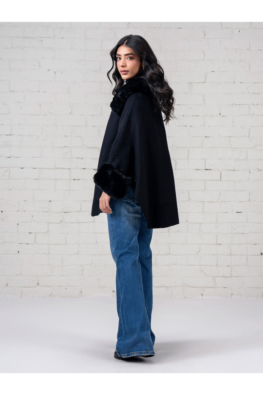 Midnight Wool Blend 2-Piece Cardigan | Fur-Trimmed Collar