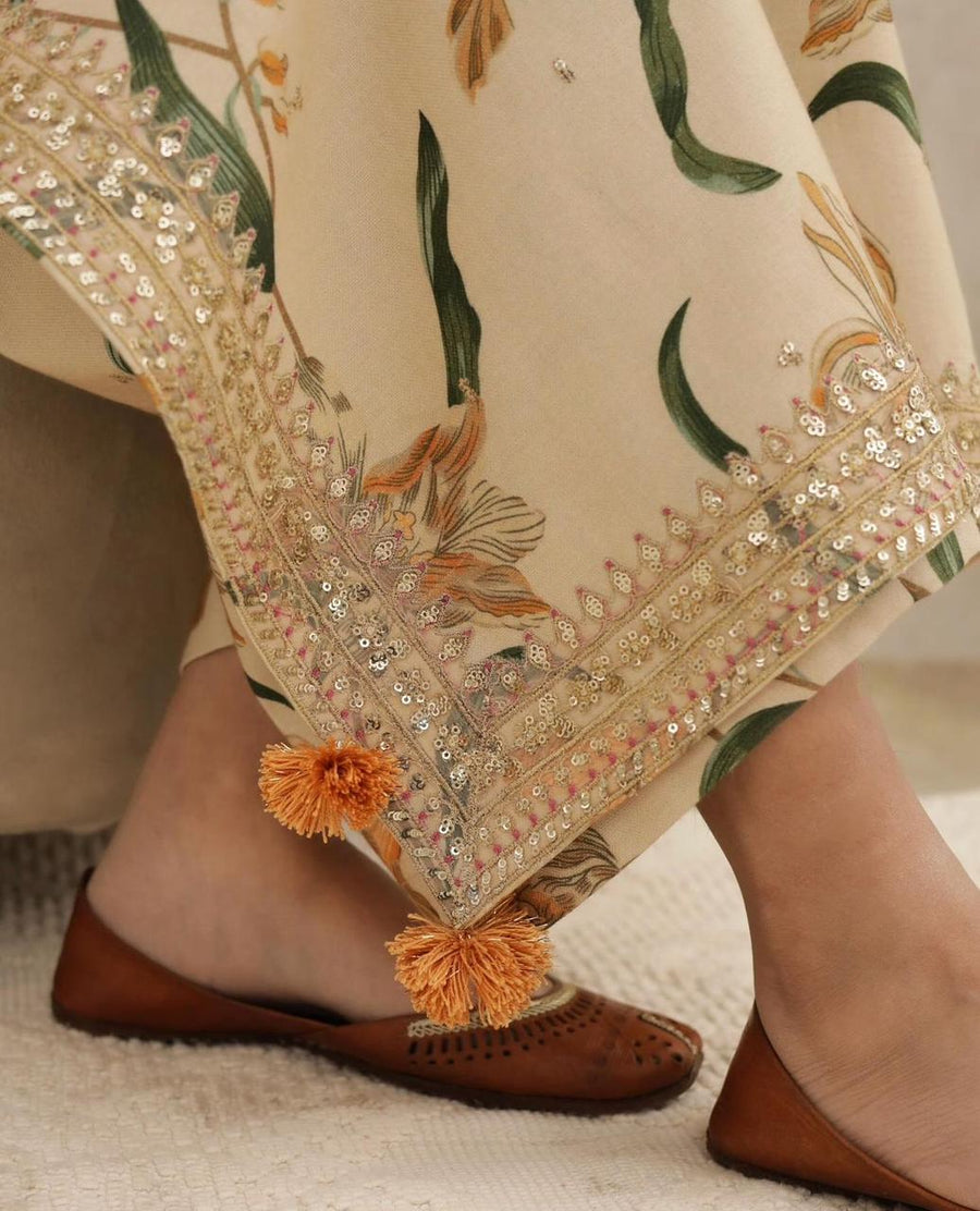Ivory Flora 2-Piece Stitched Suit
