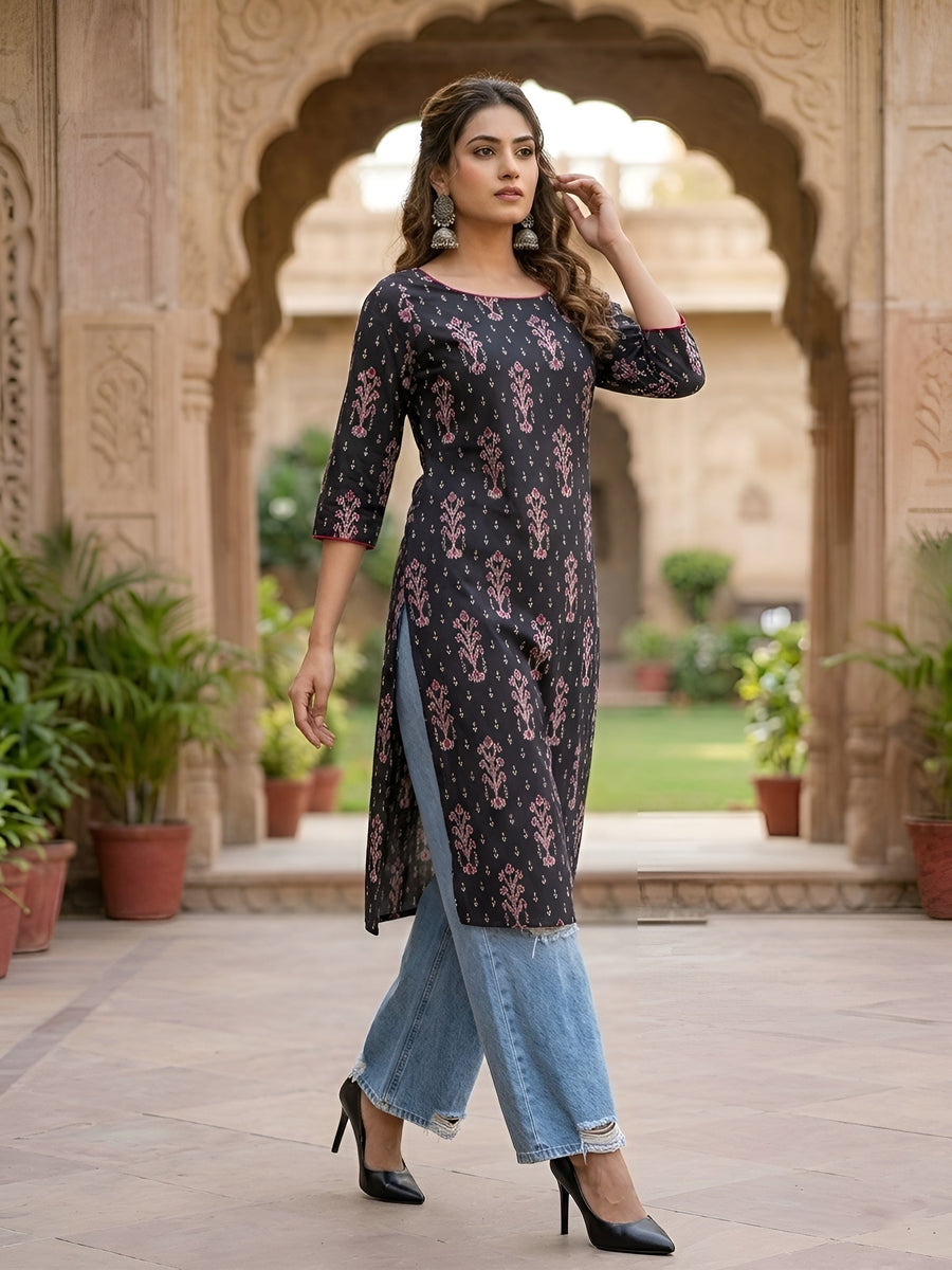Printed Straight Kurta with Three Quarter Sleeves - Pehnaawaa