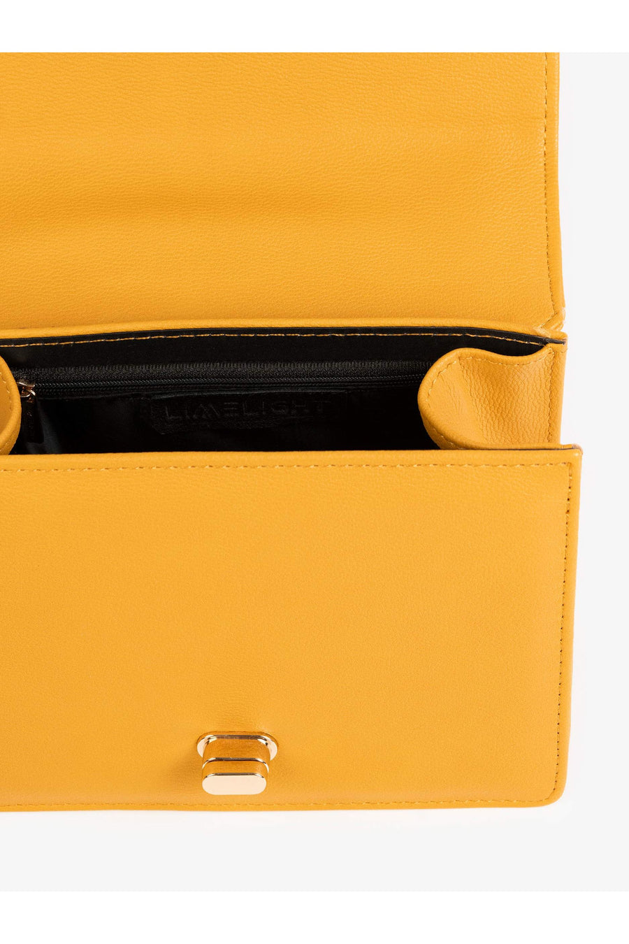 Elegant Quilted Handbag With Timeless Charm For Everyday Chic